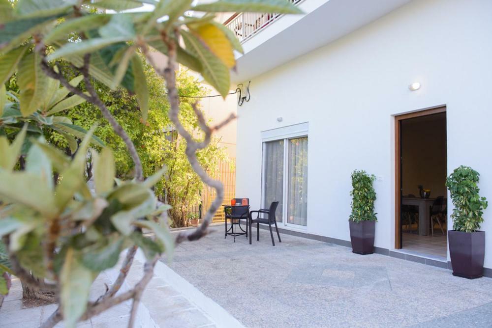Beautiful House In Alimos Near To The Beach And Metro Ateny Zewnętrze zdjęcie