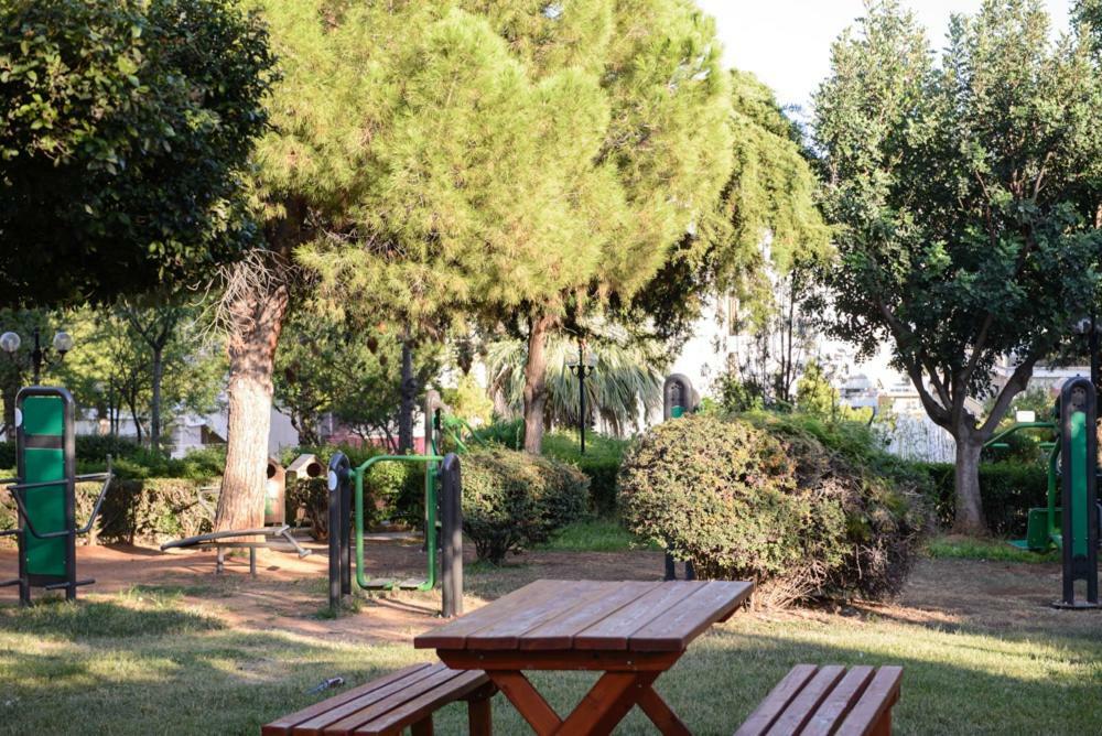 Beautiful House In Alimos Near To The Beach And Metro Ateny Zewnętrze zdjęcie